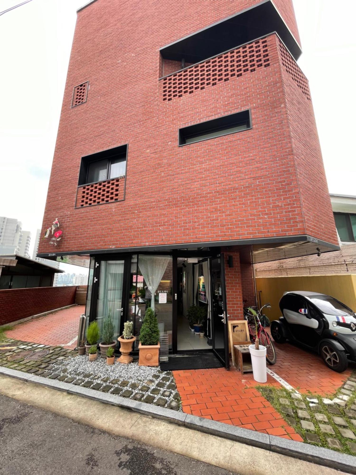 Space In Blackstone Seoul Luaran gambar