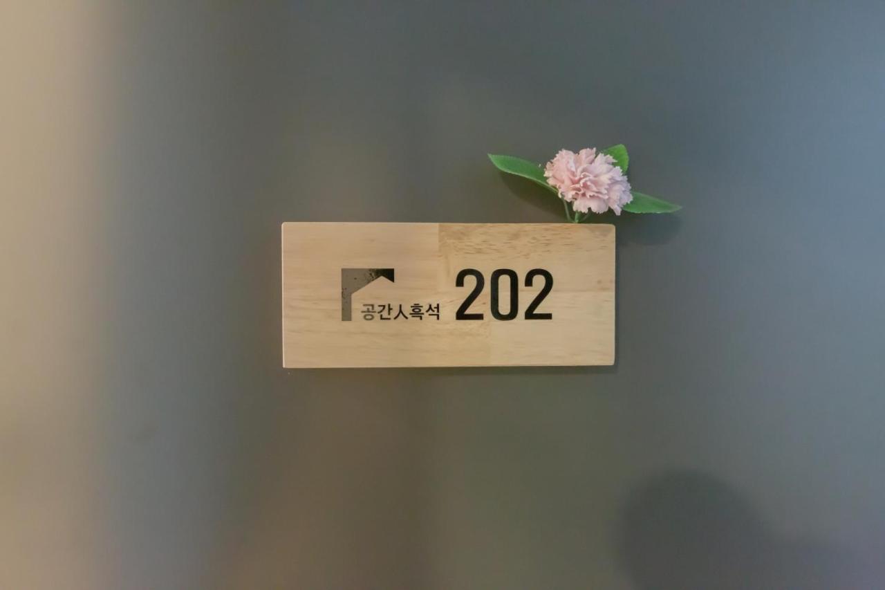 Space In Blackstone Seoul Bilik gambar