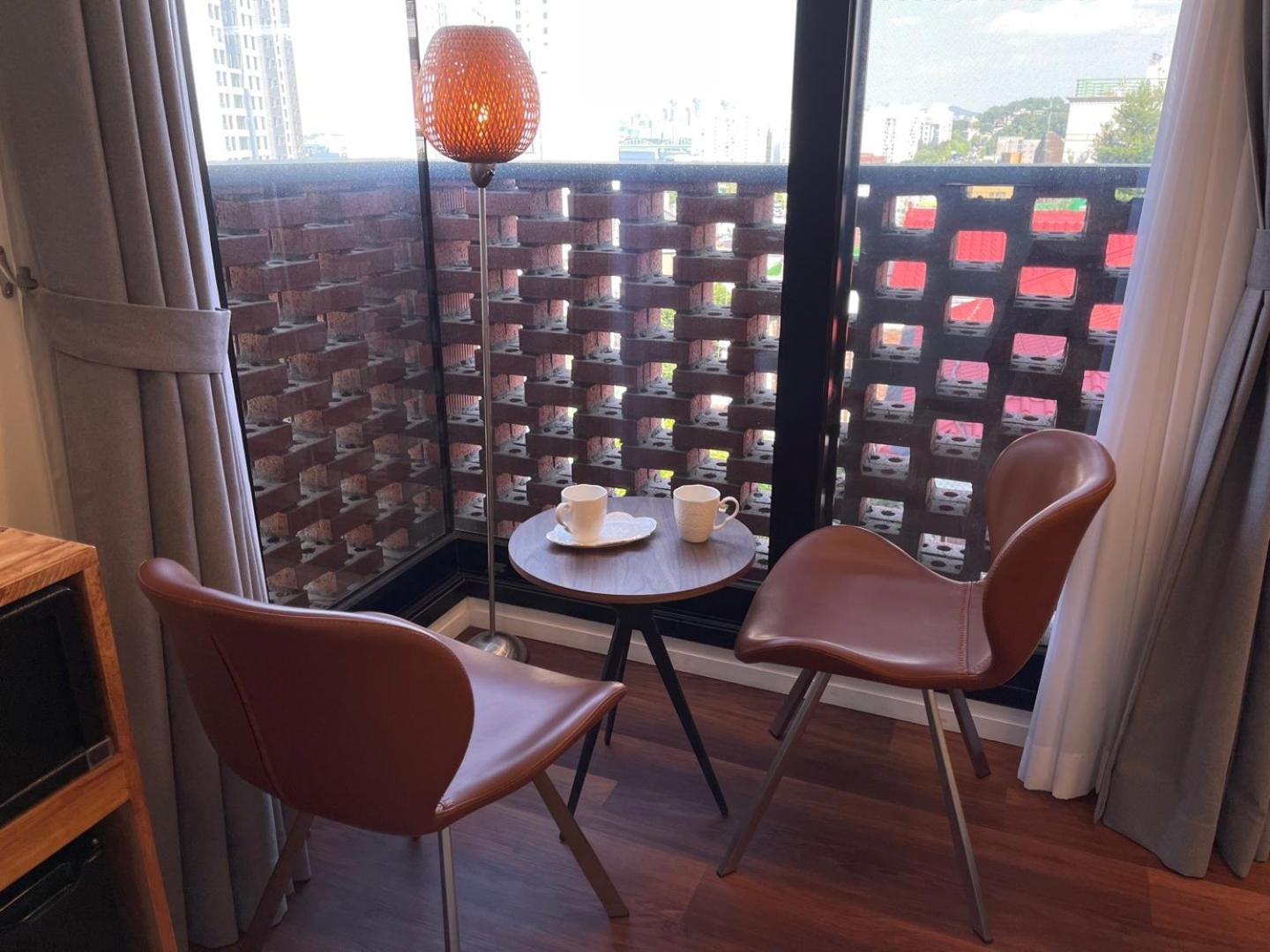 Space In Blackstone Seoul Bilik gambar
