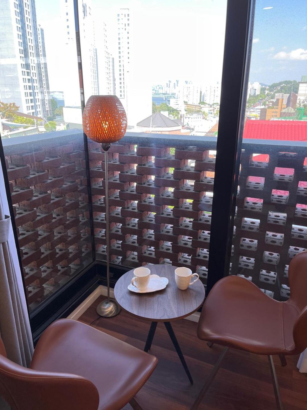 Space In Blackstone Seoul Bilik gambar